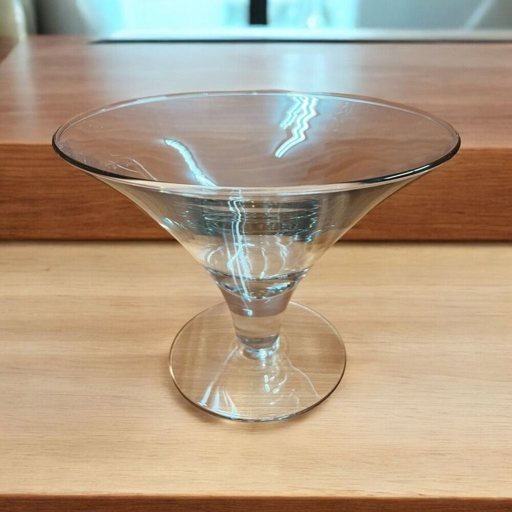Southern Living at HOME Hand Blown Celebration Glass Bowl Serving Or Decor 7,6”